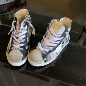 Toddler golden goose